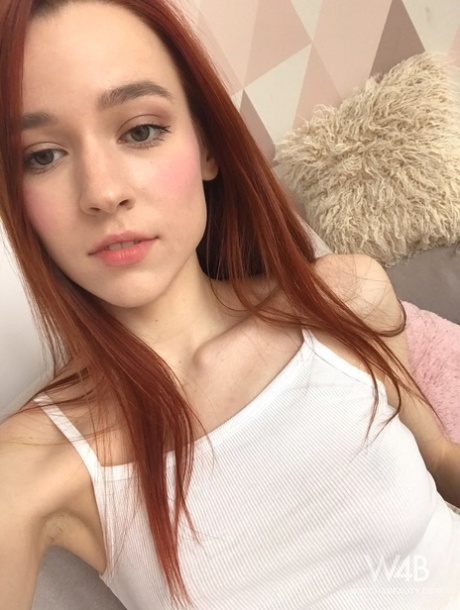 şehsuvar Bey Genç ve Dinamik Üniversiteli Escort Bayan Victoria