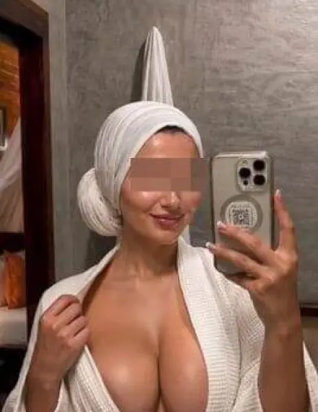 FATİH Escort ELA - Gerçek Fotoğraflı Doğrulanmış Profil FATİH VIP Escort ELA - Doğrulanmış Model